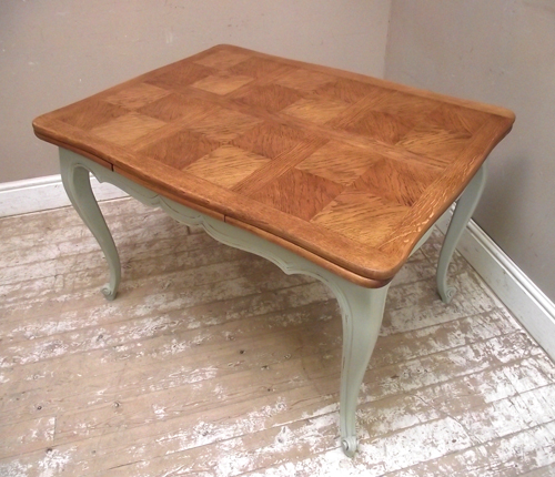 vintage french provencal style table